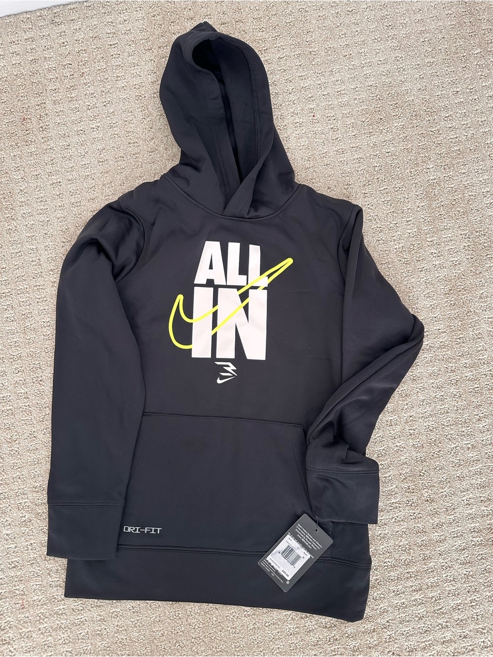 NWT Nike hoodie Boys size medium